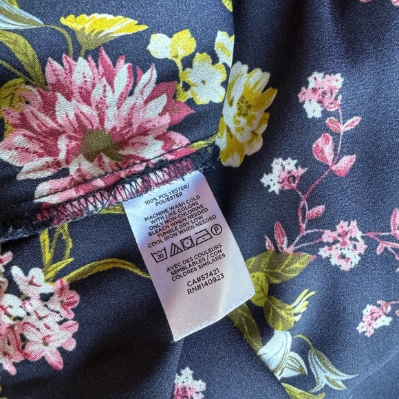 LOFT Ruffled Sleeve Top - Picture 5 of 5